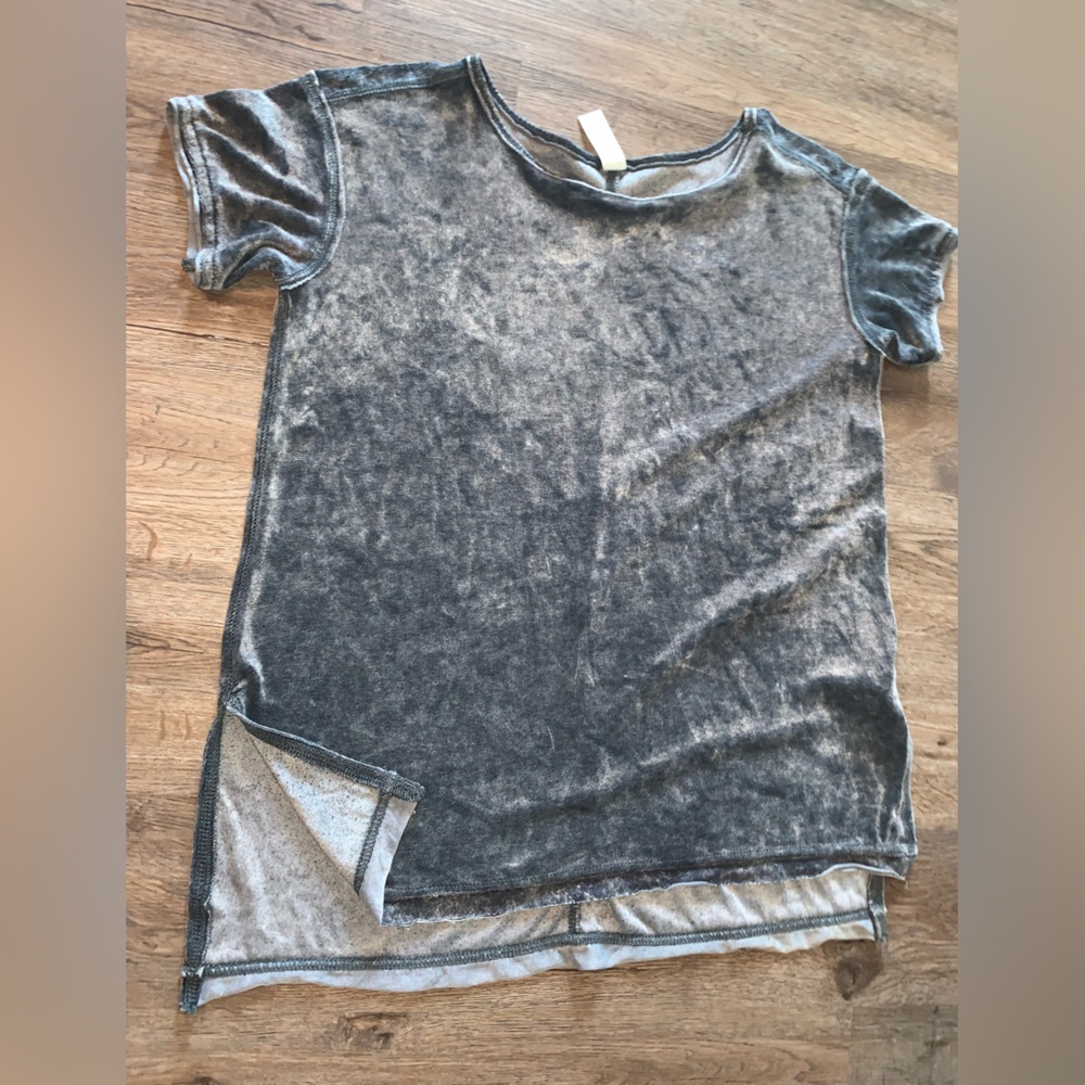 Grey velvet shirt